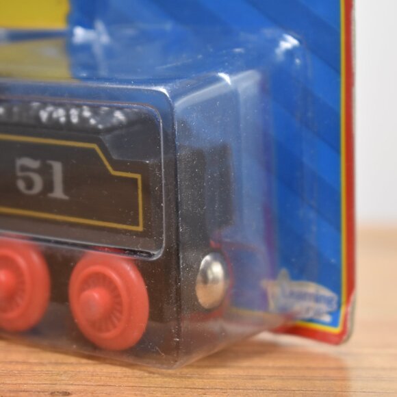 Hiro 51 and Tender Learning Curve Real Wood Thomas & Friends Engine Trains New - Picture 3 of 11